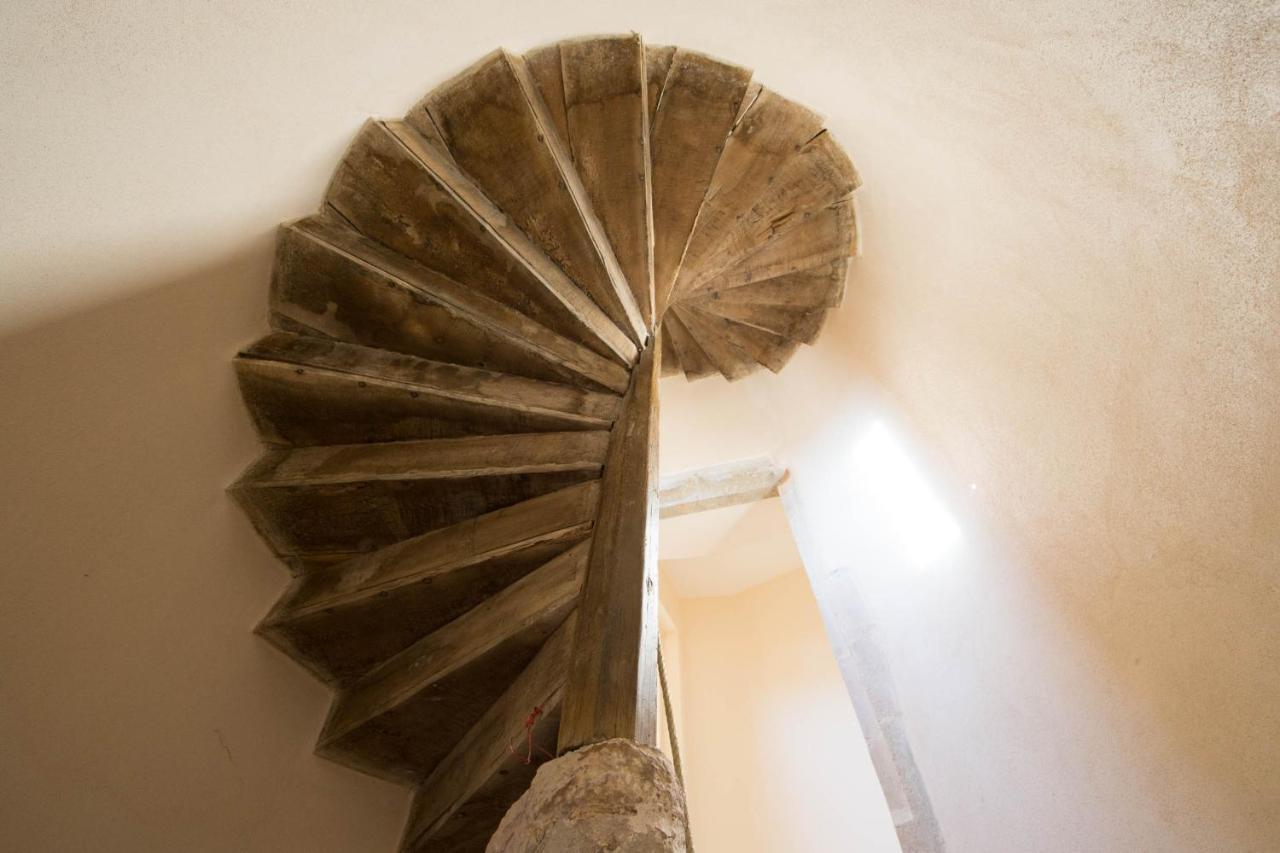 Le Cara - 4 Appartements Calmes Et Chics Au Coeur De Beaune Beaune  Dış mekan fotoğraf