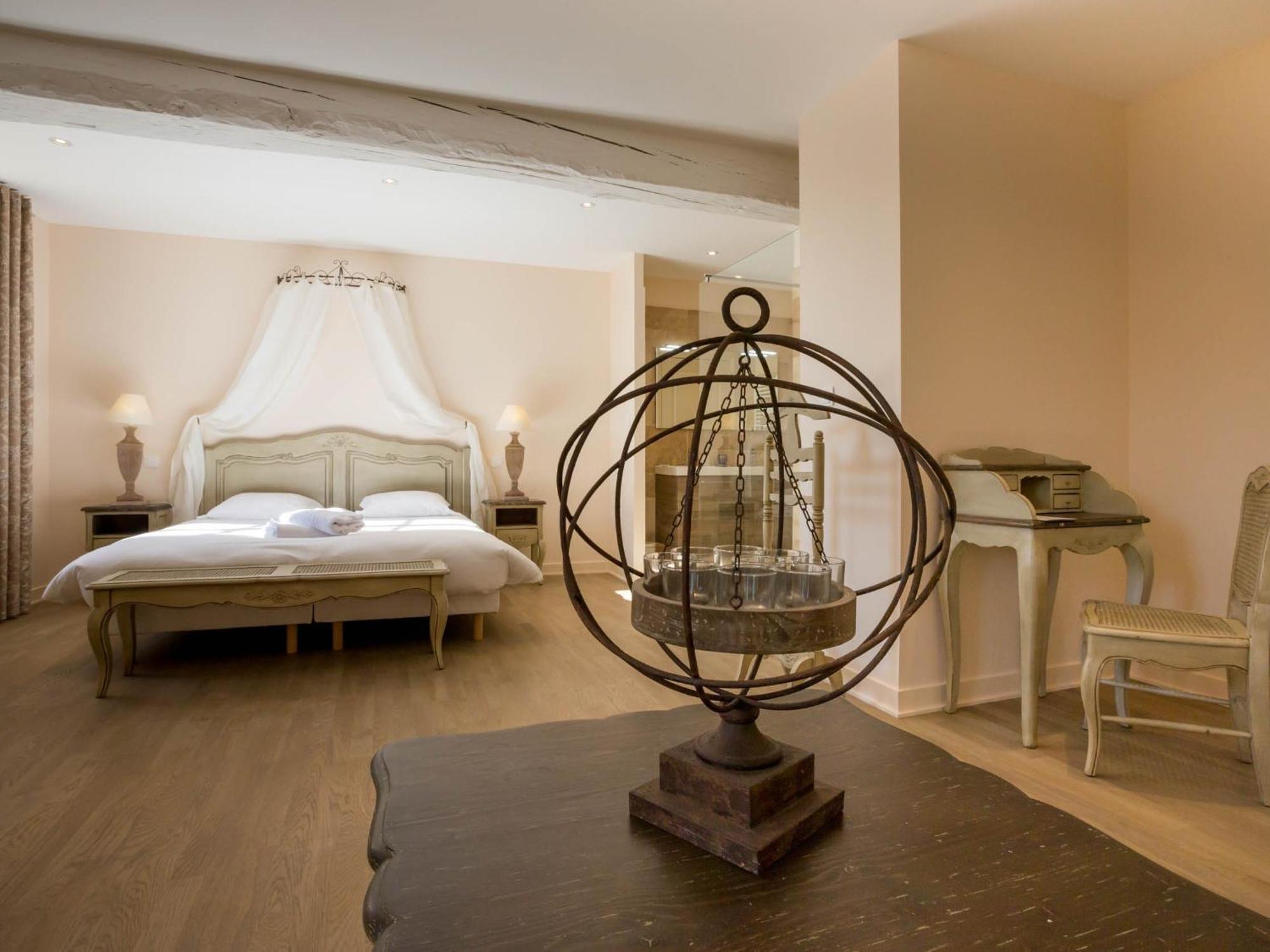 Le Cara - 4 Appartements Calmes Et Chics Au Coeur De Beaune Beaune  Oda fotoğraf